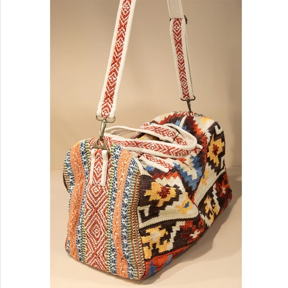 Handmade Cappadocia Weekender Duffle Bag - Picture 6 of 10